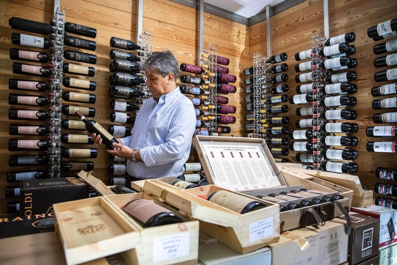 Wine Hotel Retici Balzi Poggiridenti Екстер'єр фото