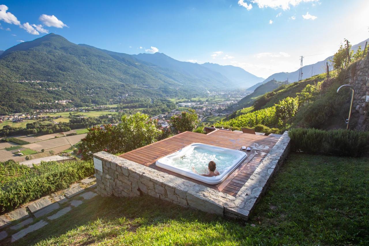 Wine Hotel Retici Balzi Poggiridenti Екстер'єр фото