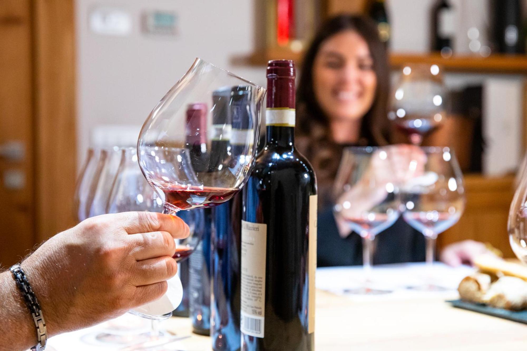 Wine Hotel Retici Balzi Poggiridenti Екстер'єр фото